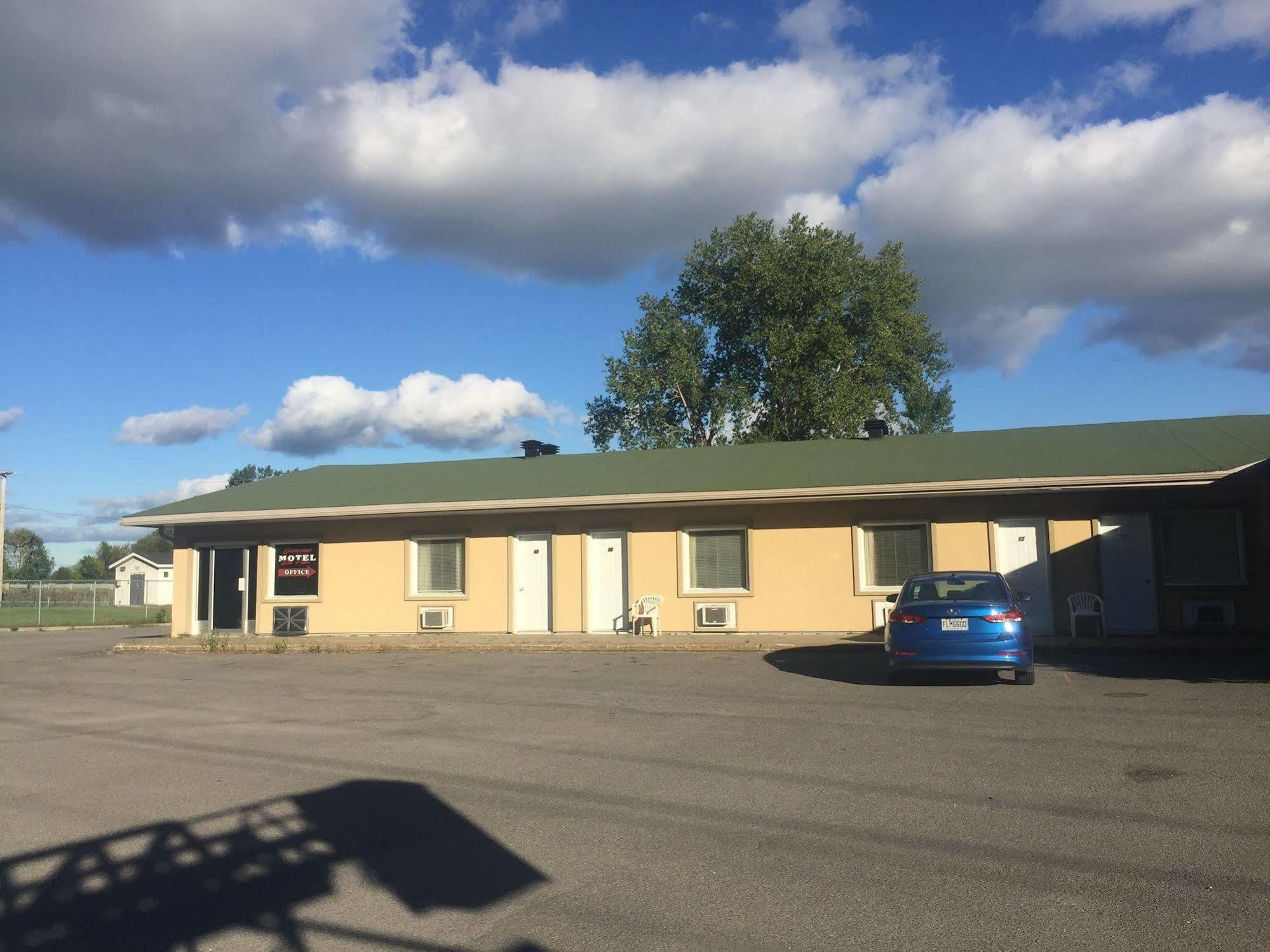 Motel Du Parc Masson Gatineau Exterior foto